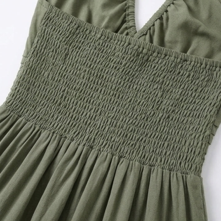 FLOWY HALTER MAXI DRESS FOR EFFORTLESS STYLE