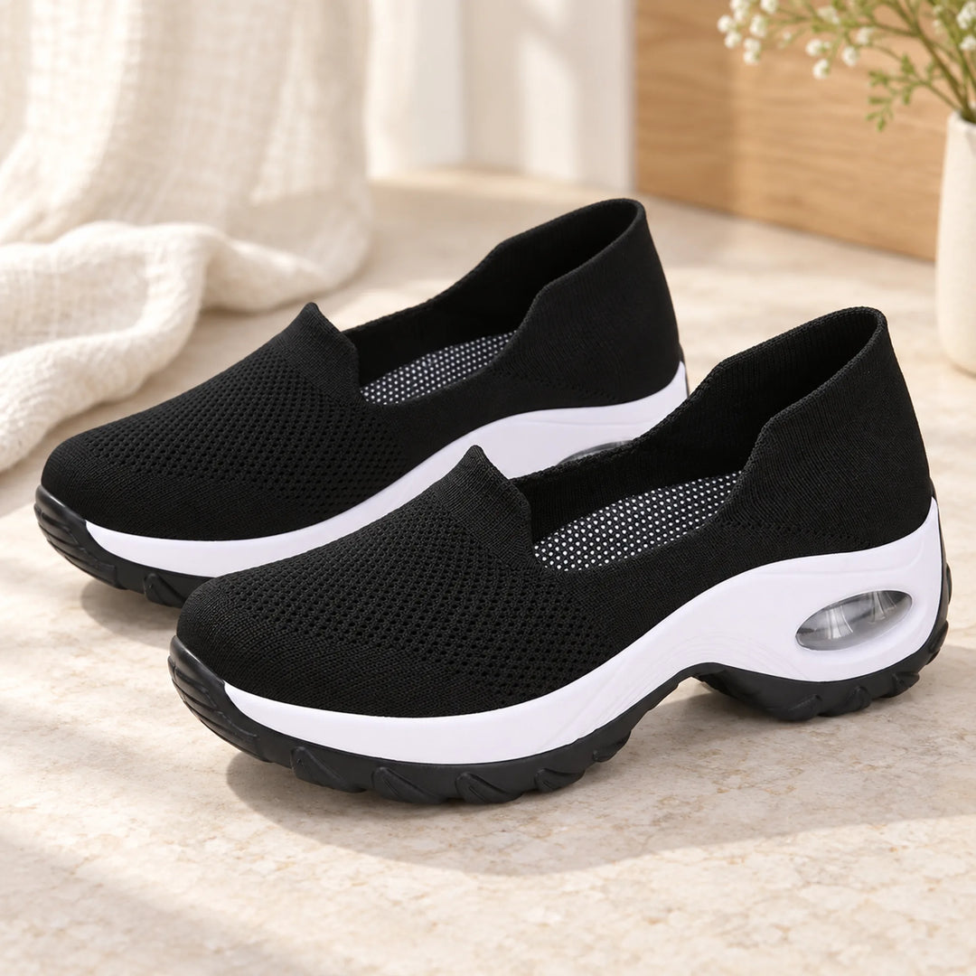Easevora footwear — selected color pair