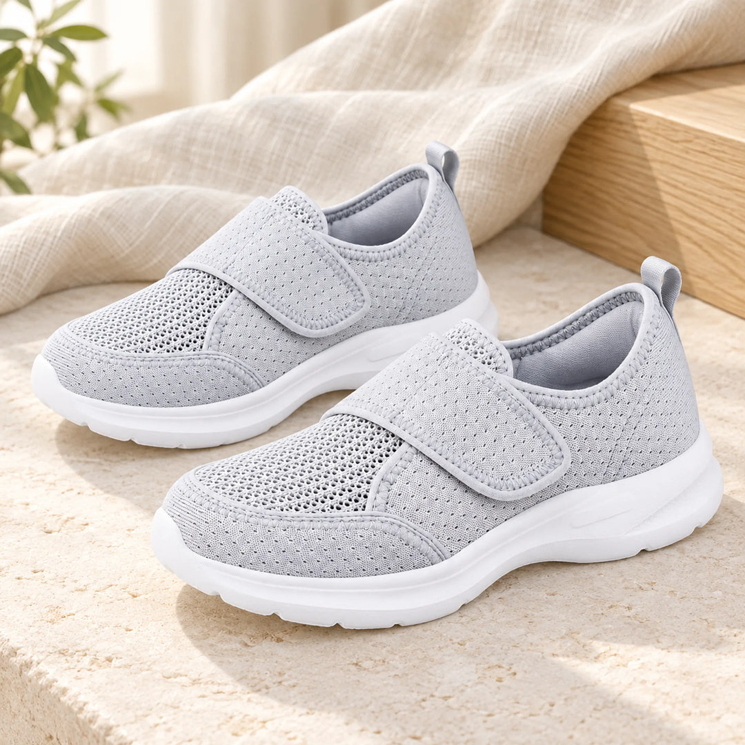 Easevora footwear — selected color pair