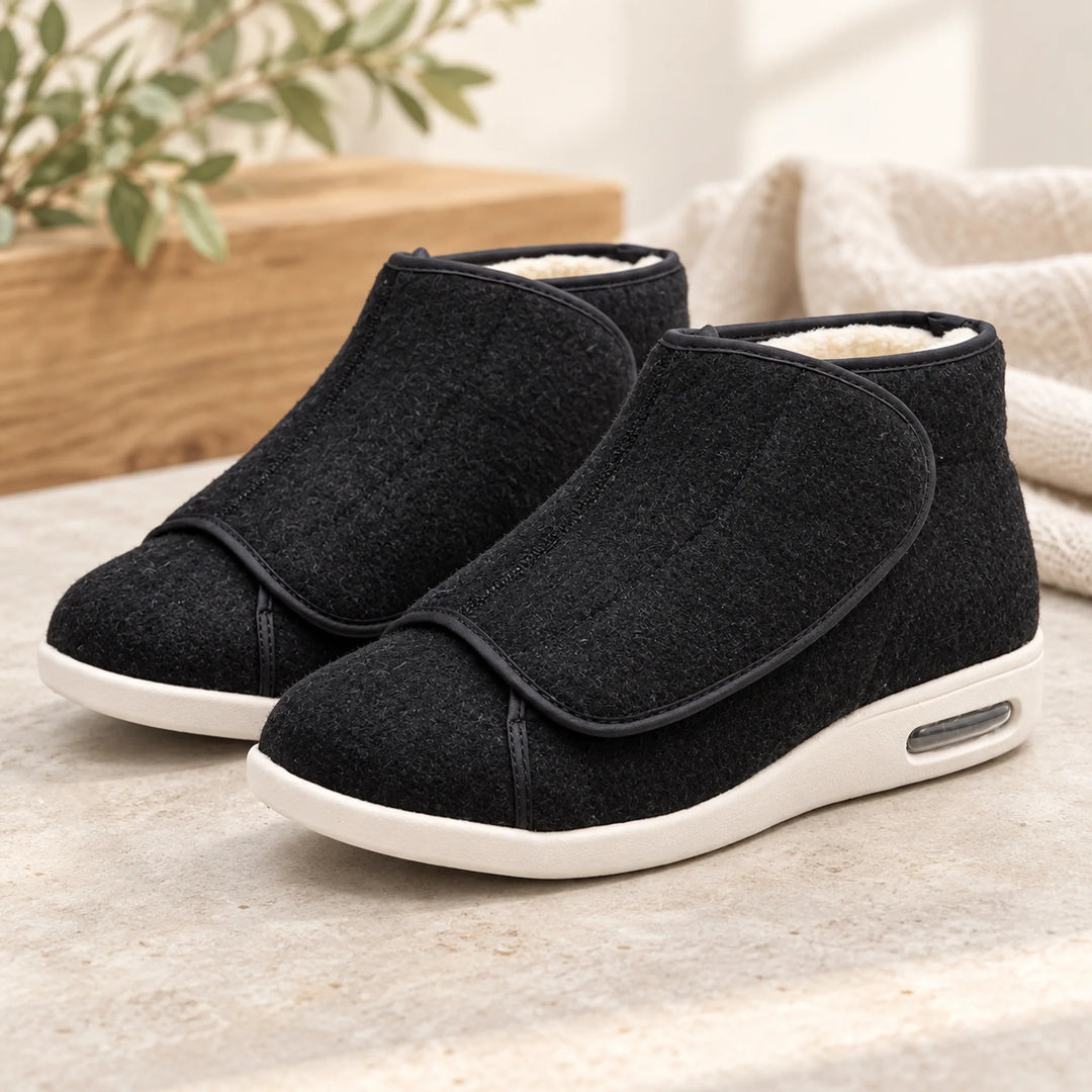 Easevora footwear — selected color pair