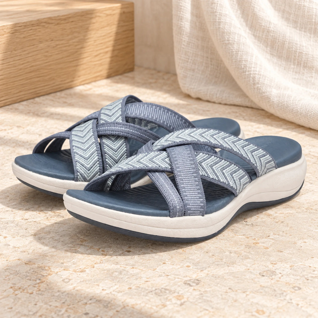 Easevora footwear — selected color pair