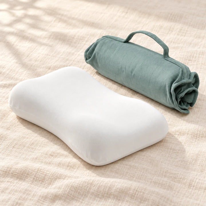 Compact contour travel pillow — Wellness Green