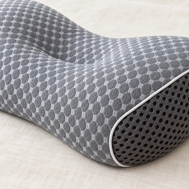 Gray quilted contour pillow — quilt detail